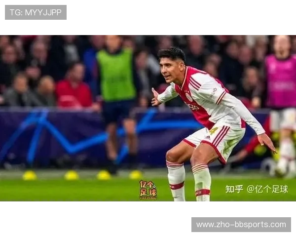 里尔吉鲁争顶成功七次,前场支点效率为二次进攻创造空间 里尔吉鲁争顶成功七次,前场支点效率为二次进攻创造空间